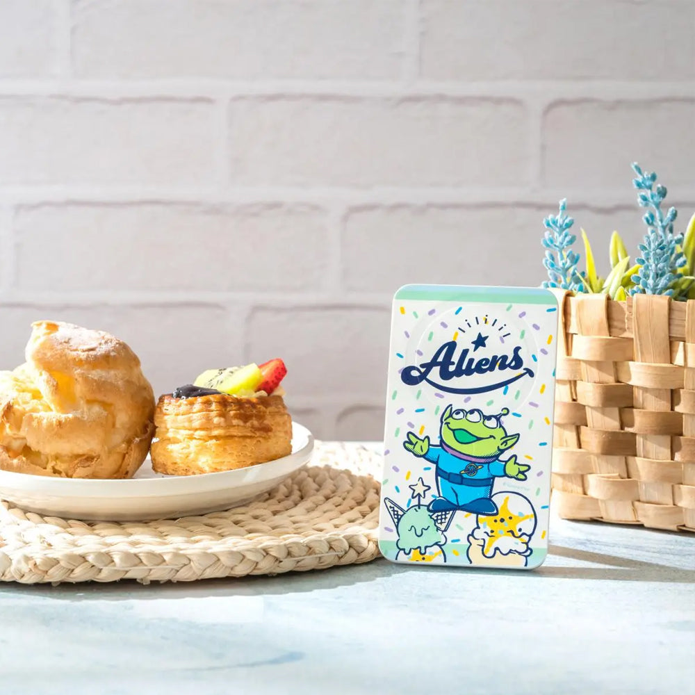 infothink - 勞蘇/三眼仔 三合一磁吸無線快充行動電源